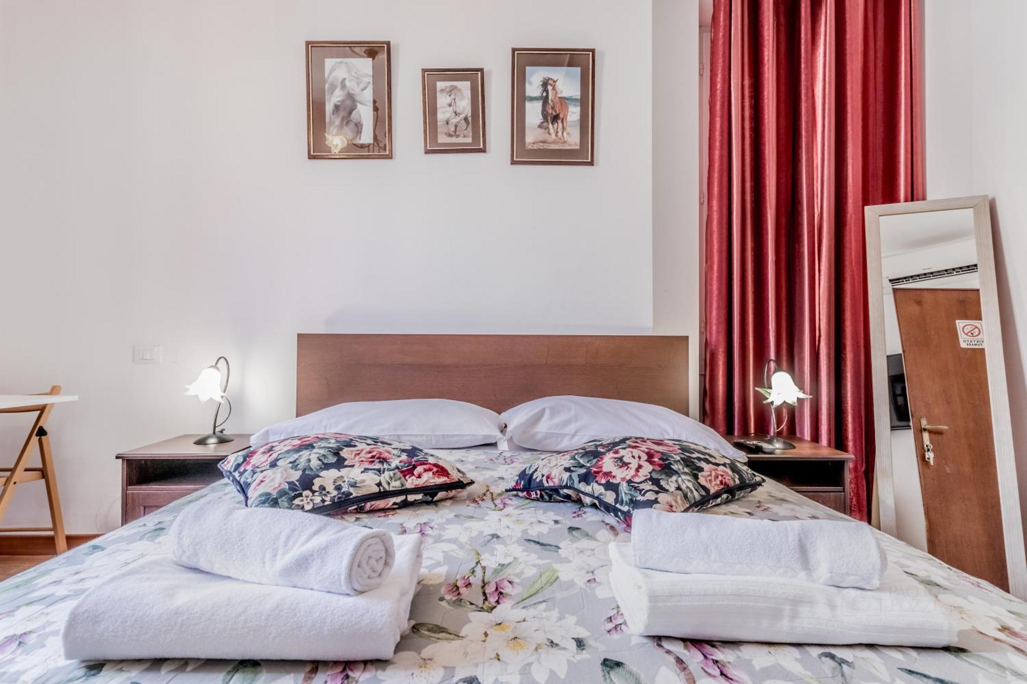 רומא Sofia Guest House מראה חיצוני תמונה